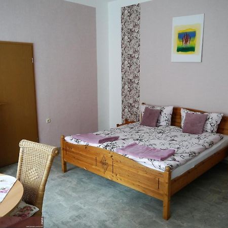 Pension Paetau Schonberg  Exteriör bild